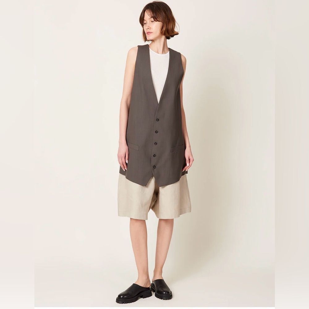 MM6 Tailoring Wool Canvas Waistcoat in Mud Brown